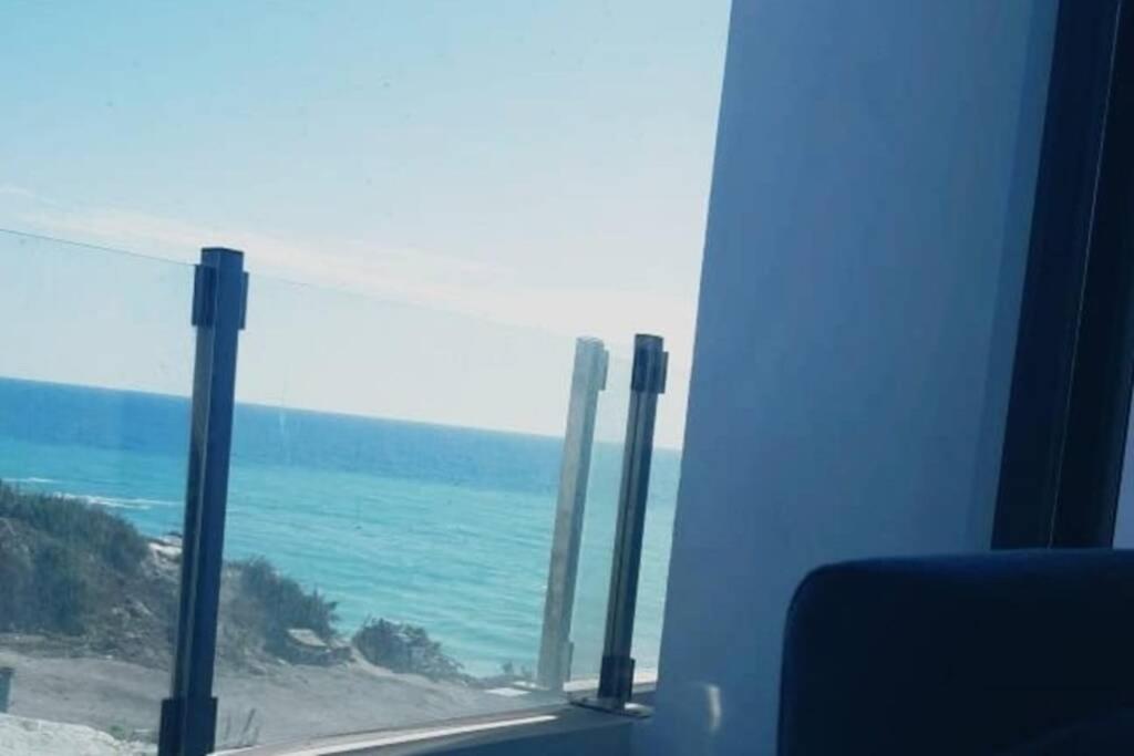 Appartement Adam Beach Aourir
